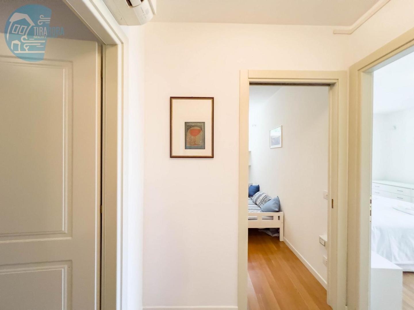 Cattedrale 5 Tirabora Short Rent Apartment Trieste Luaran gambar