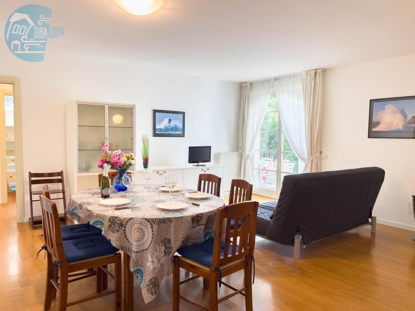 Cattedrale 5 Tirabora Short Rent Apartment Trieste Luaran gambar